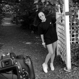 Meet your Posher, Alivia